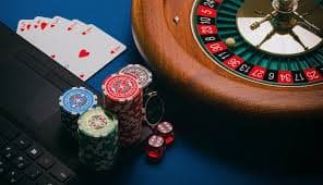 Aviator tersedia di togel 62 dengan mekanik permainan yang transparan Antarmuka permainan Aviator di togel 62 dengan opsi taruhan yang jelas